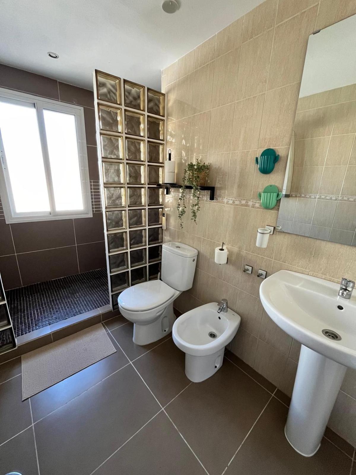 Malaga Prime Location - Stylish Apartment With Free Wifi, Free Parking, Steps From The Historic Center Экстерьер фото